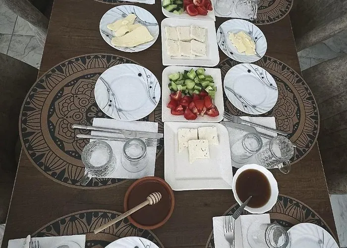 Ardiani 3* 발보너